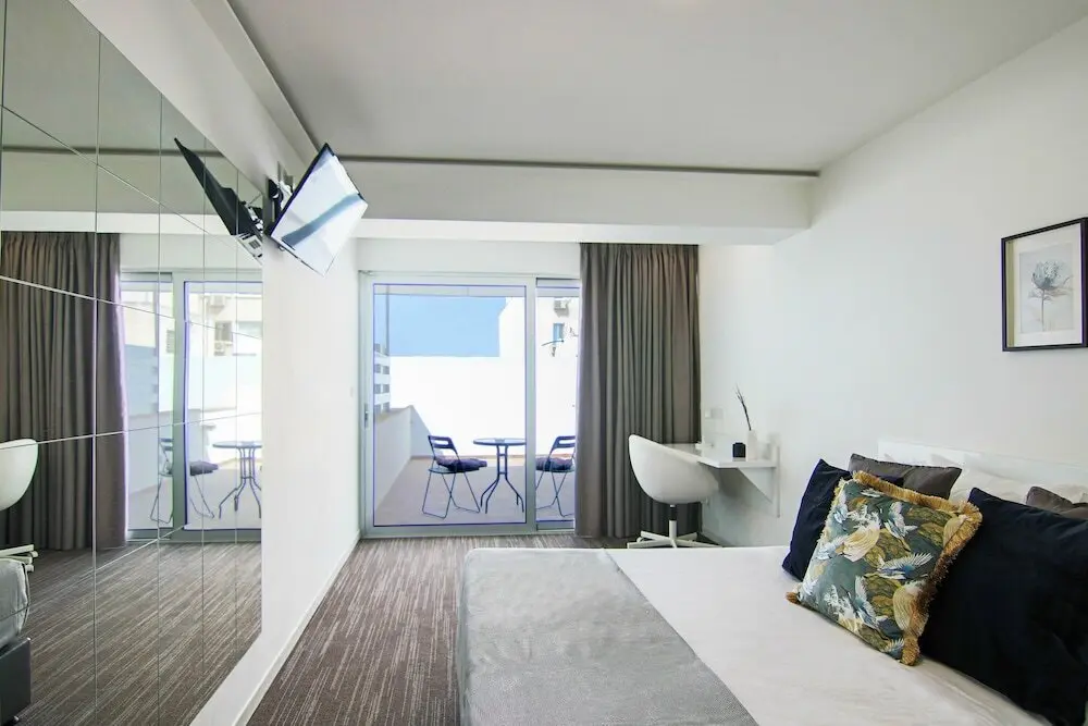 Никосия: Phaedrus Living Luxury Suite Nicosia 502