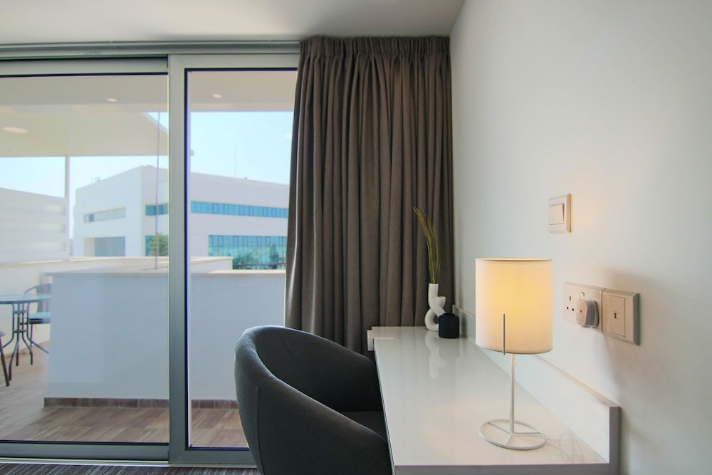 Никосия: Phaedrus Living Luxury Suite Nicosia 504