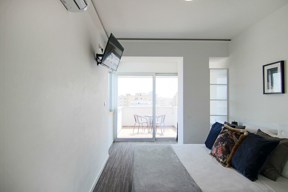Phaedrus Living Luxury Suite Nicosia 509 — фото 1