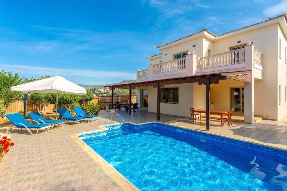 Аргака: Villa Jan Lui Large Private Pool Walk to Beach Sea Views A C Wifi Eco-friendly - 3296