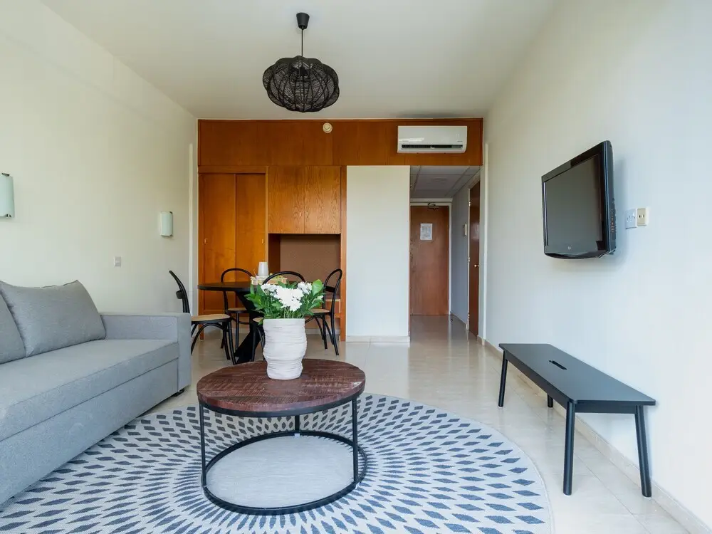 Гермасойя: 1 Bedroom Apartment With Balcony