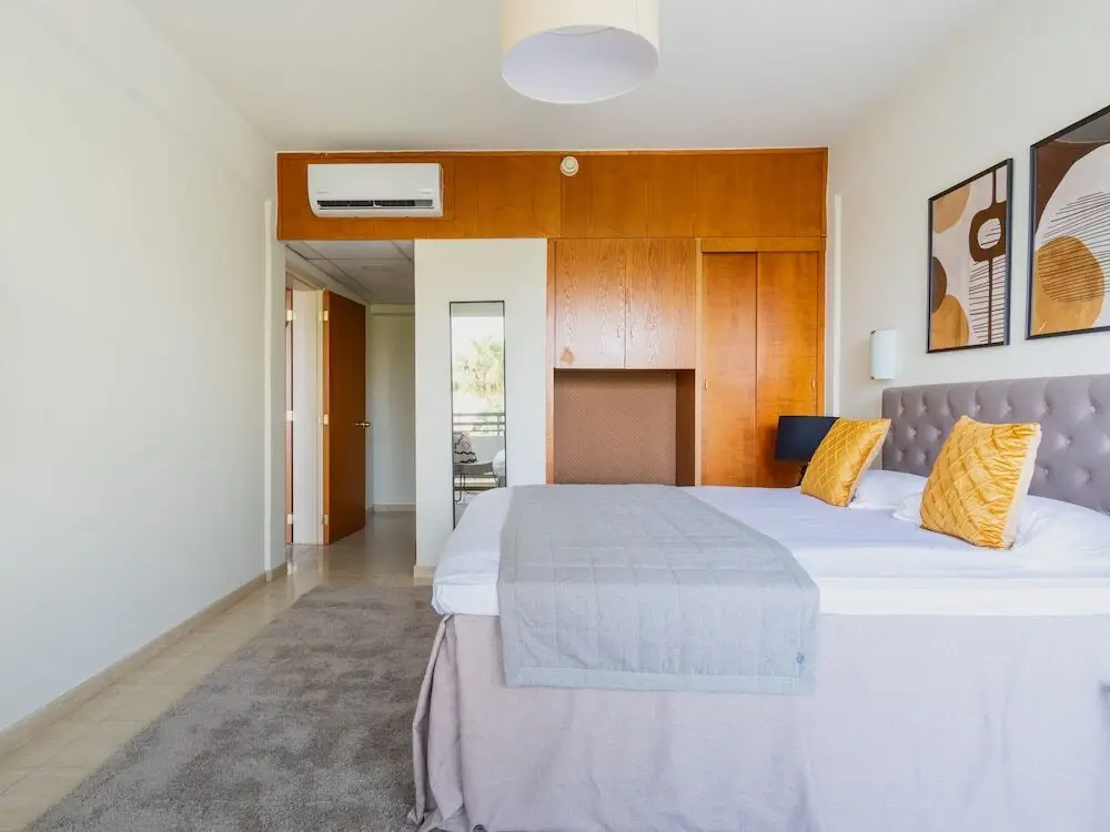 1 Bedroom Apartment With Balcony — фото 1