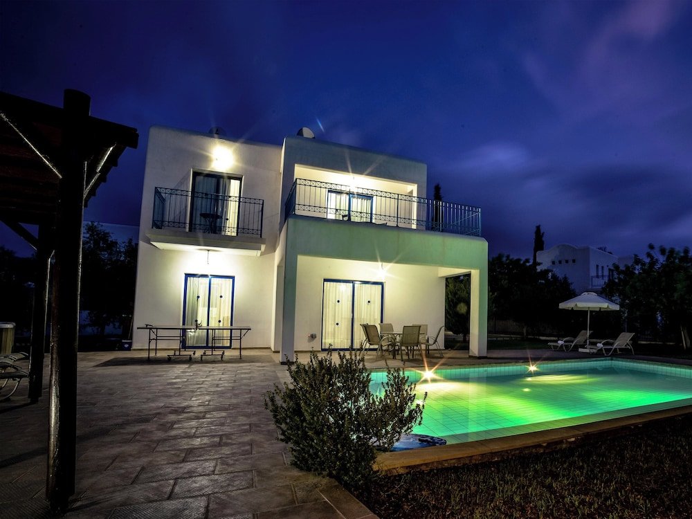 Пейя: Sanders Azzurro - Lovely Villa w/ Private Pool