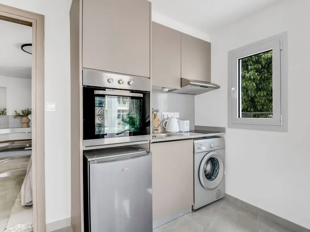 Ларнака: Sanders Crystal - Petite 2-bdr Apt w Terrace