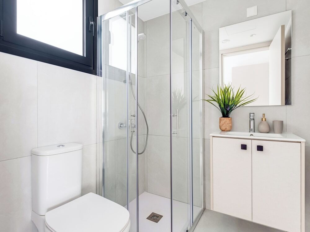 Айос-Атанасиос: Sanders Elgio - Neat 3-bdr Apt With Rooftop