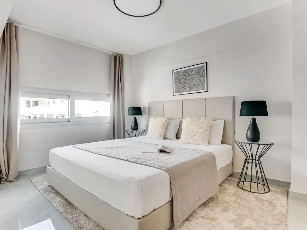 Ларнака: Sanders Crystal - Neat 1-bdr Apt w City View