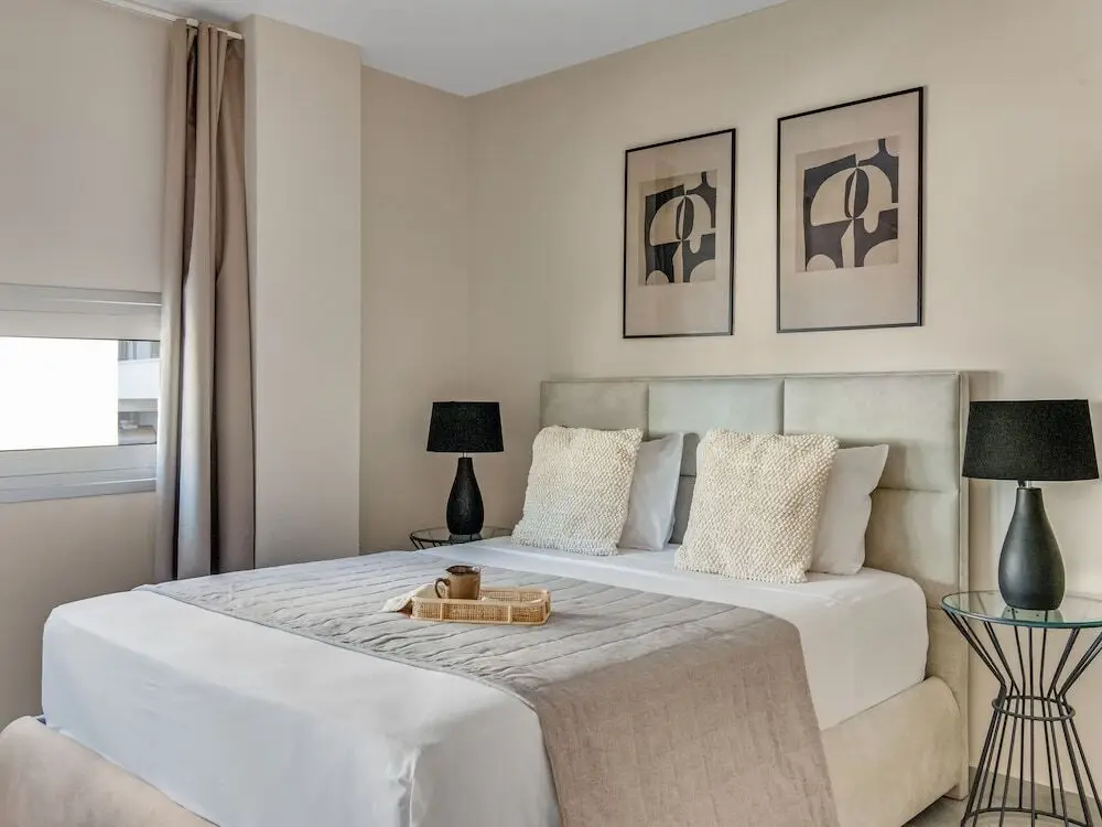 Ларнака: Sanders Crystal - Cozy 1-bdr Apt w City View