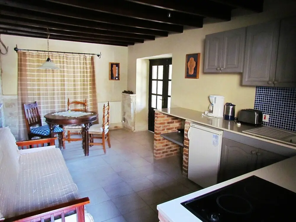 Точни: Mespilo House Tochni