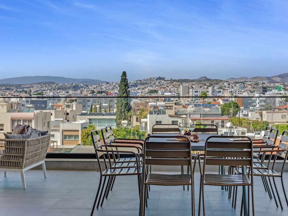 Sanders Crystal 2 - Penthous With Shared Rooftop — фото 1