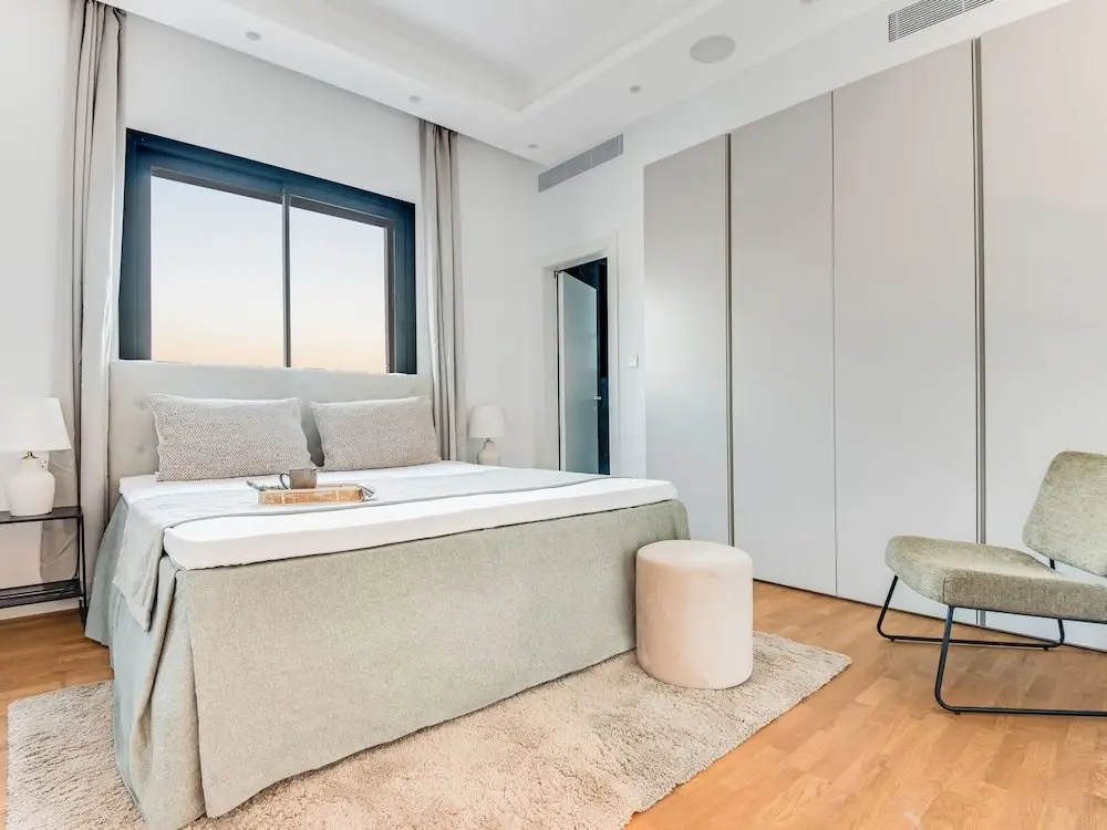 Лимассол: Sanders Crystal 1 Pleasant 3-bdr Apt With Shared Pool