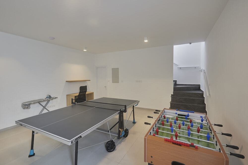 Айя-Напа: New 5 Bedroom Villa With Pool in the Center of Ayia Napa l Kube Villa 4