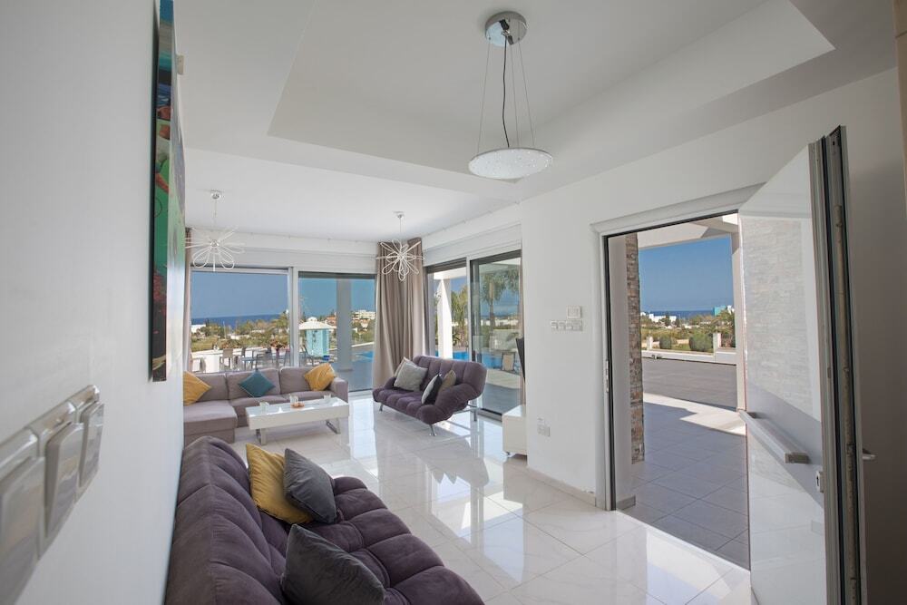 Протарас: Protaras Holiday Villa Ds116