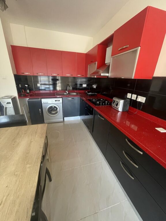 Фамагуста: Inviting 2-bed Apartment in Famagusta, Cyprus