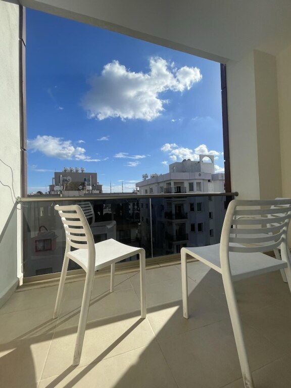 Фамагуста: Inviting 2-bed Apartment in Famagusta, Cyprus