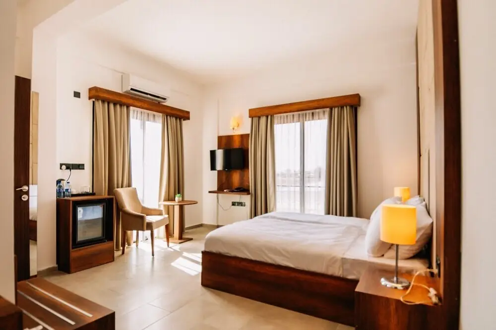 Никосия: Cezar's Airport Hotel