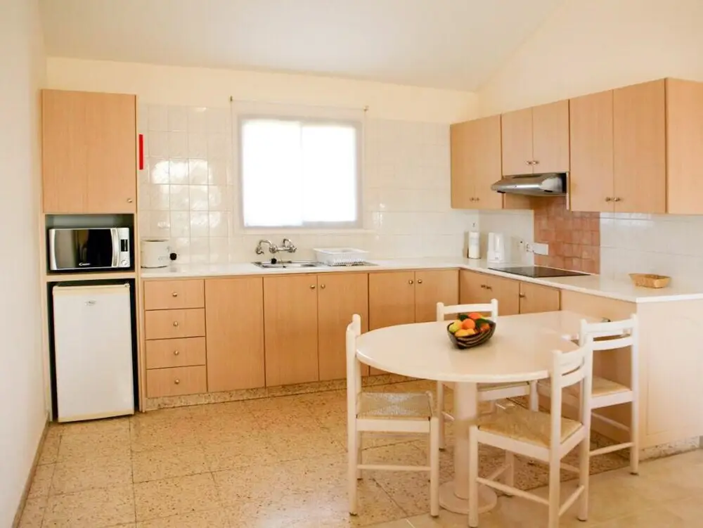 Эрими: Adorable 1-bedroom Holiday Apartment With Balcony All Yours