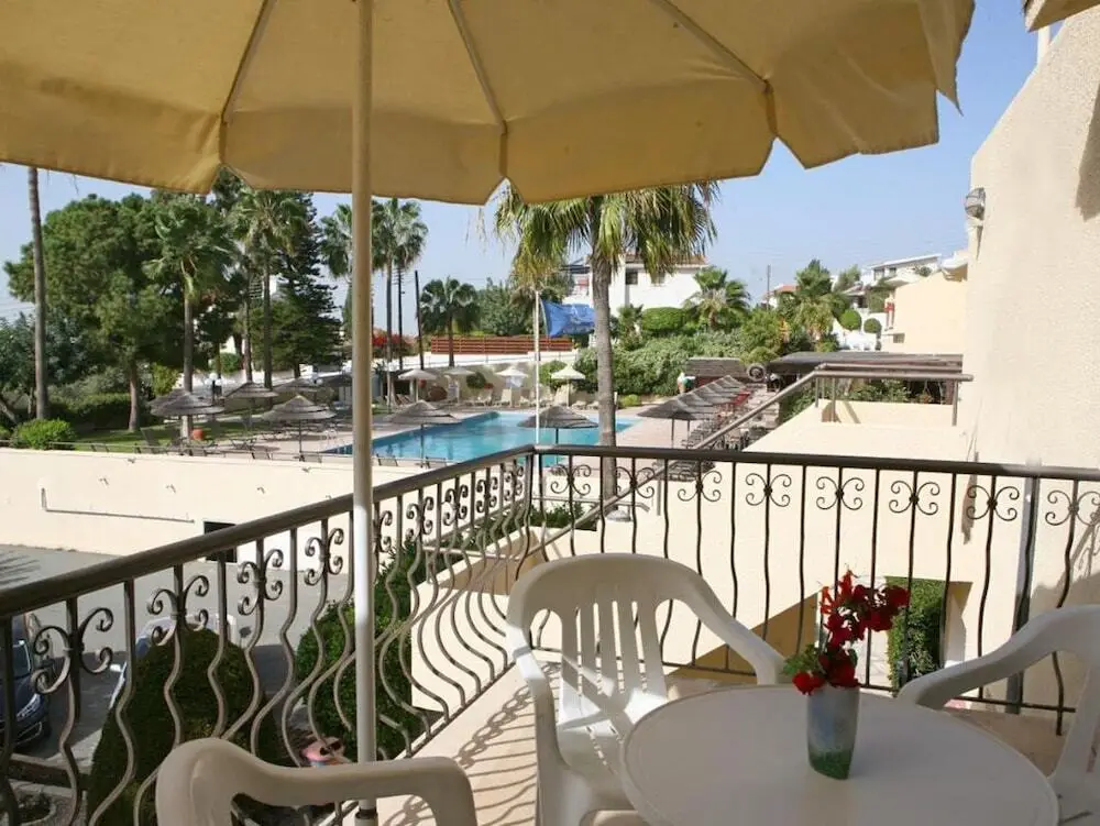Эрими: Cute 1-bedroom Holiday Apartment With Balcony All Yours