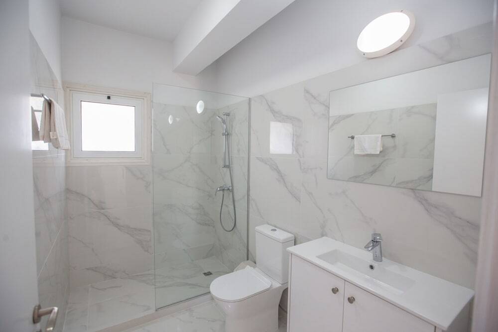 Протарас: Protaras Holiday Villa Jv8