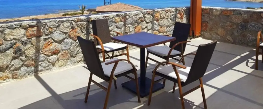 Аканту: Ardic Agaci Holiday Village & Restaurant & Pool & Beach