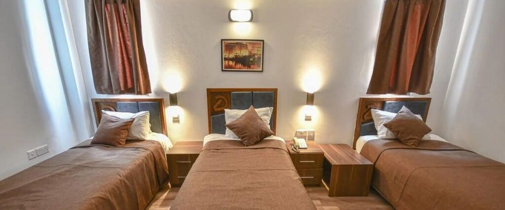 Кирения: Dorana Otel