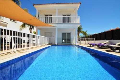 Айя-Напа: Nissi Villa Christa