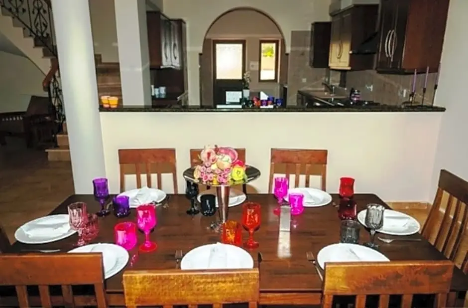 Айя-Напа: Villa Nissi Hills