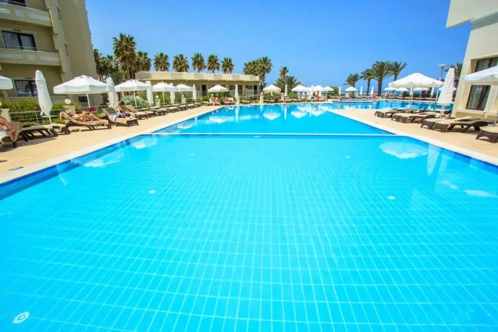 Кирения: Vuni Palace Luxury Resort & Beach & Casino
