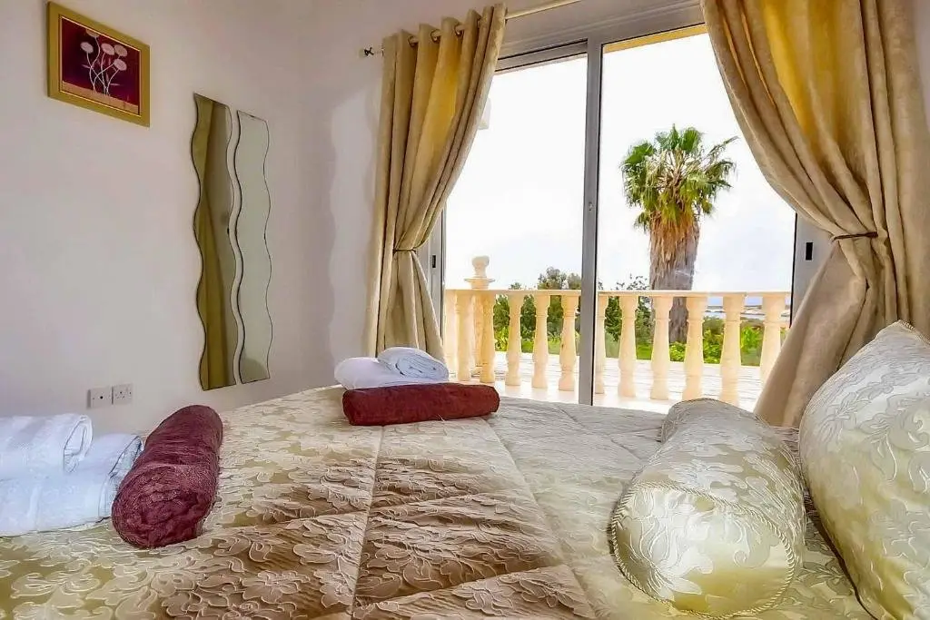 Пейя: Villa Ambrosia