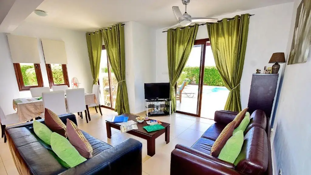 Пейя: Villa Airianna