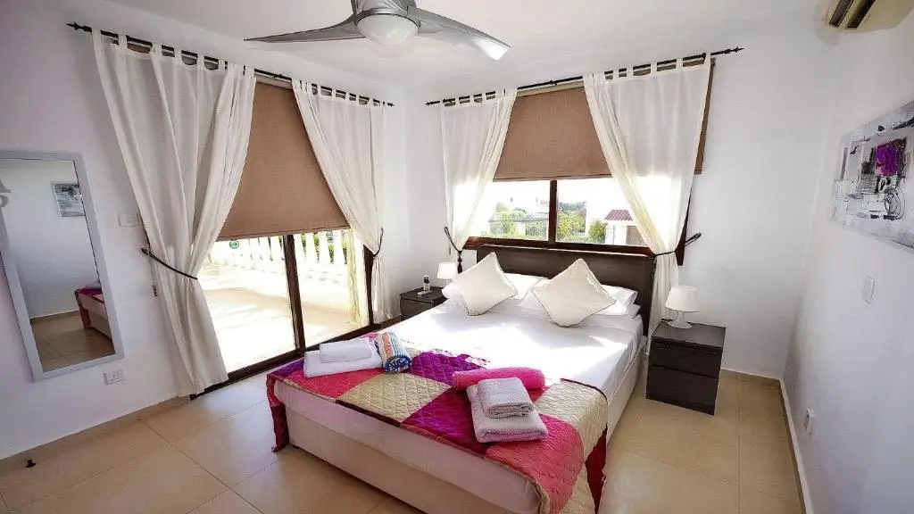 Пейя: Villa Airianna