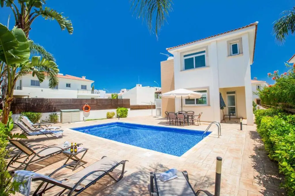 Villa Attis — фото 1