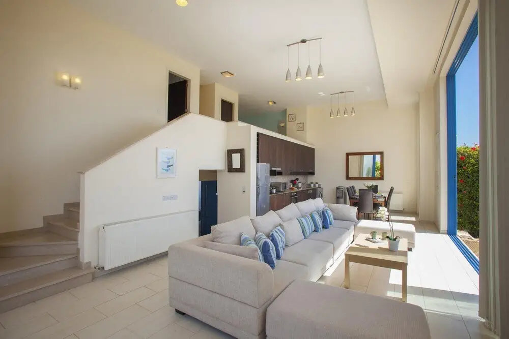 Протарас: Villa Infinite Aretousa