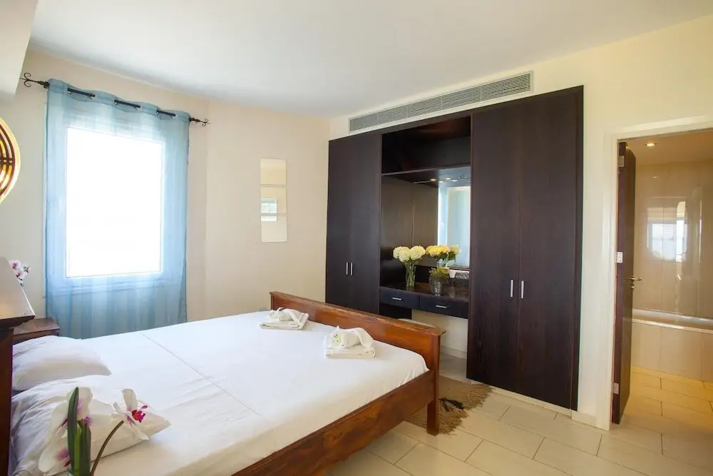 Протарас: Villa Infinite Aretousa