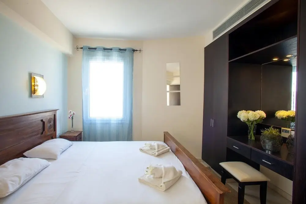 Протарас: Villa Infinite Aretousa