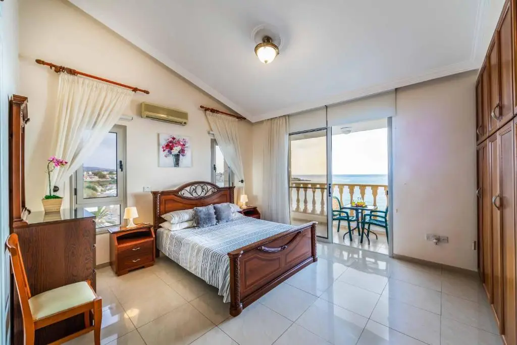 Пейя: Katina Beach Villa