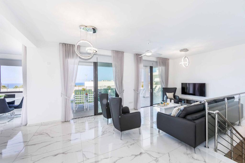 Пейя: Villa Adaris, Sea Caves Peyia