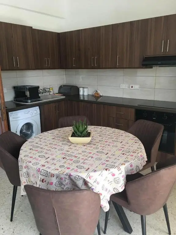 Друшиа: Christos Apartments
