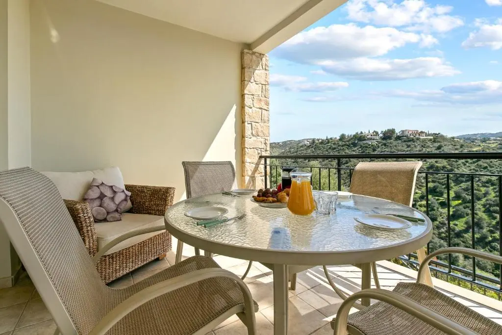 Куклия: 2 bedroom Apartment Avdimou with stunning sea views, Aphrodite Hills Resort