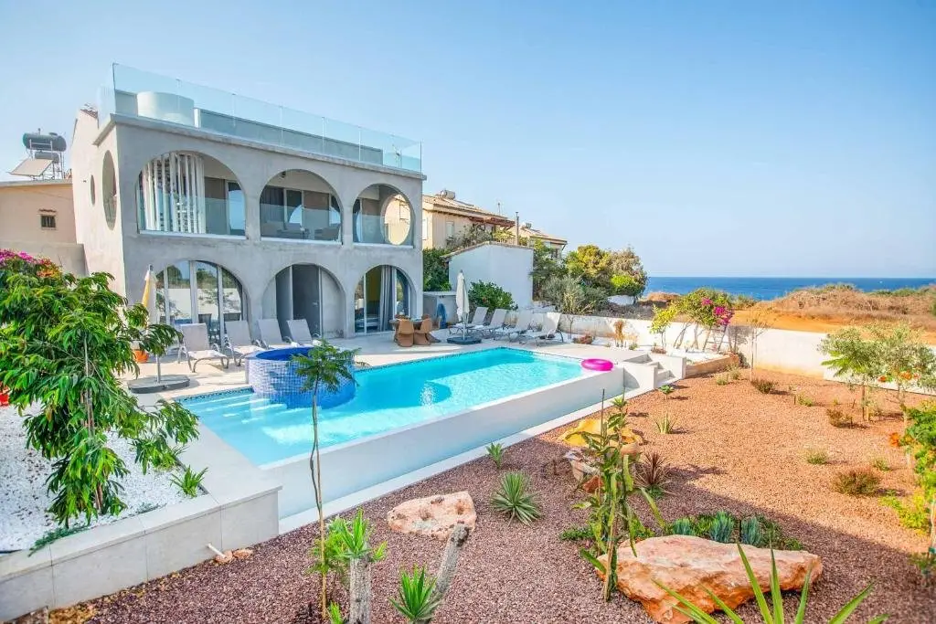 Protaras Art House Seviews — фото 1