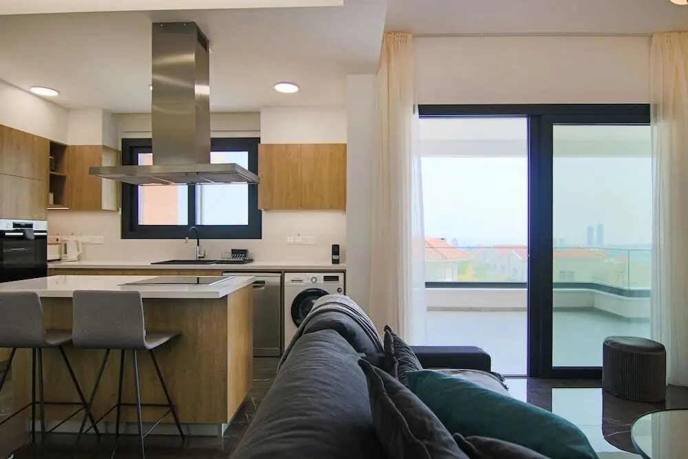 Айос-Атанасиос: Phaedrus Living: Sea View Anna Residence 201