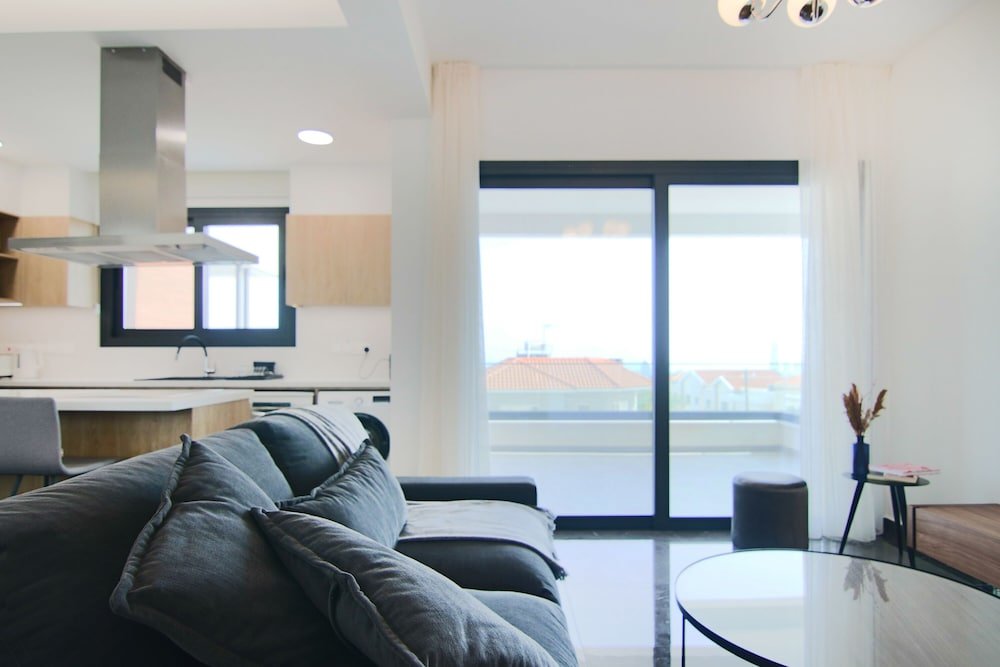 Айос-Атанасиос: Phaedrus Living: Sea View Anna Residence 202