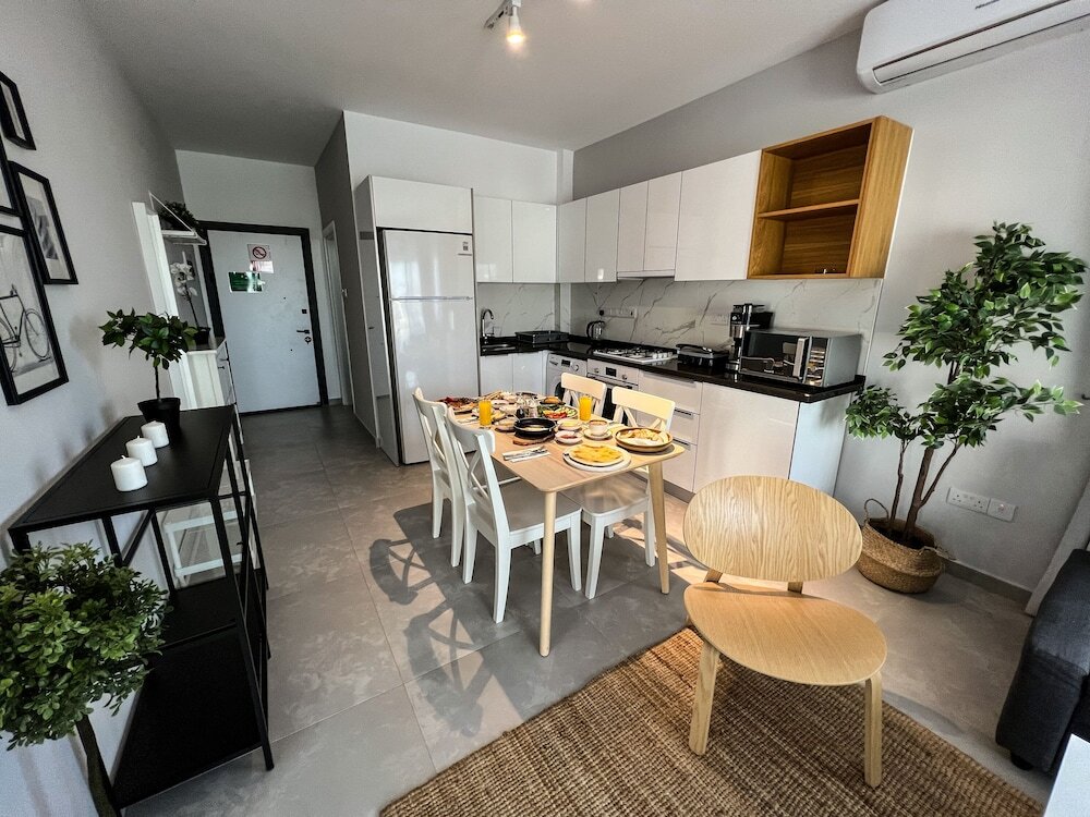 Дипкарпаз: Iona Pool Apartments