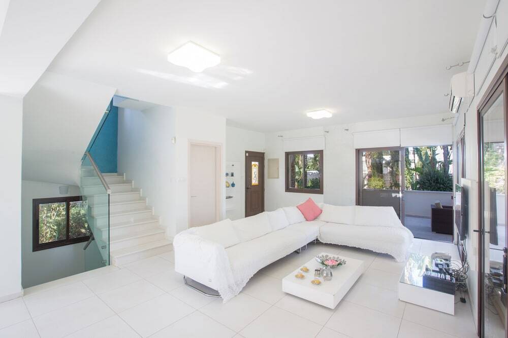 Протарас: Protaras Holiday Villa De1