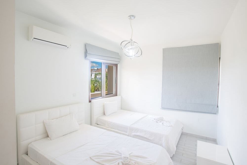 Протарас: Protaras Holiday Villa De1