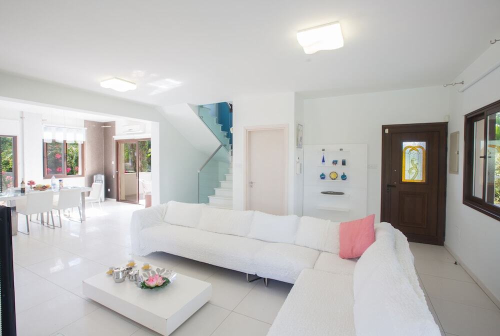 Протарас: Protaras Holiday Villa De1