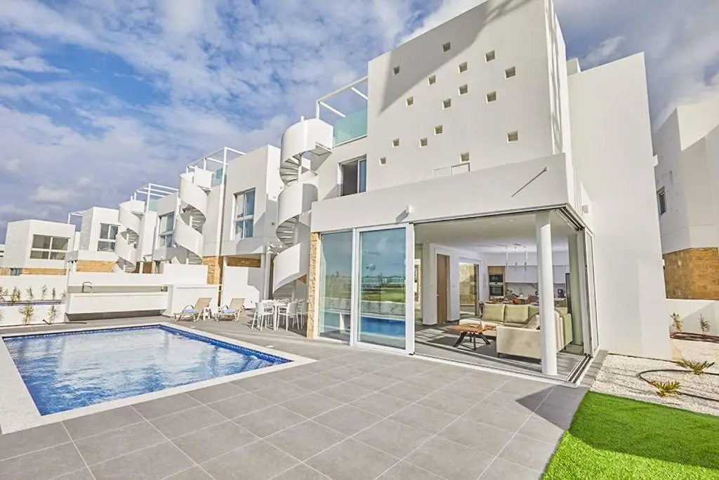 Villa Blue 15 — фото 1