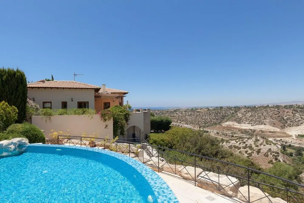 Куклия: Aphrodite Hills Holiday Residences Junior Villas 3 Bedroom Junior Villa With Communal Pool - Fz02