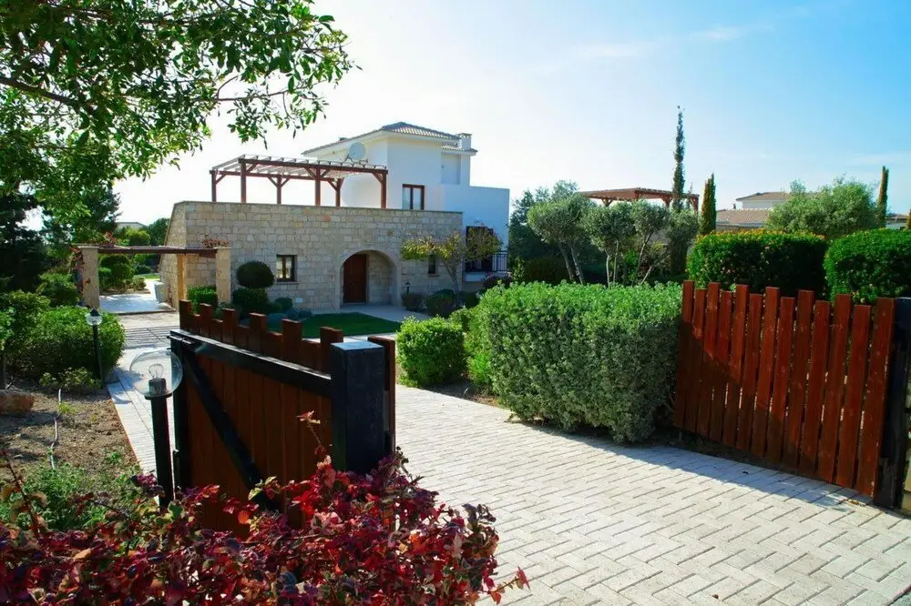 Aphrodite Hills Holiday Residences Superior Villas 4 Bedroom Superior Villa - 0342 — фото 1