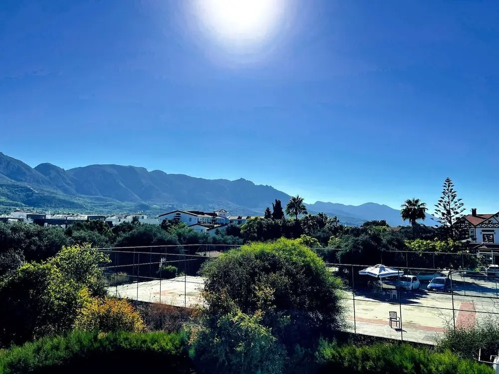 2 1 Flat With Pool and Nature View in Kyrenia — фото 1