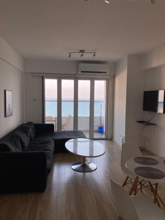 Sunrise SeaView Apartment — фото 1